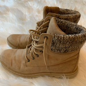 Cliffs White Mountain Cuffed Ankle Boot